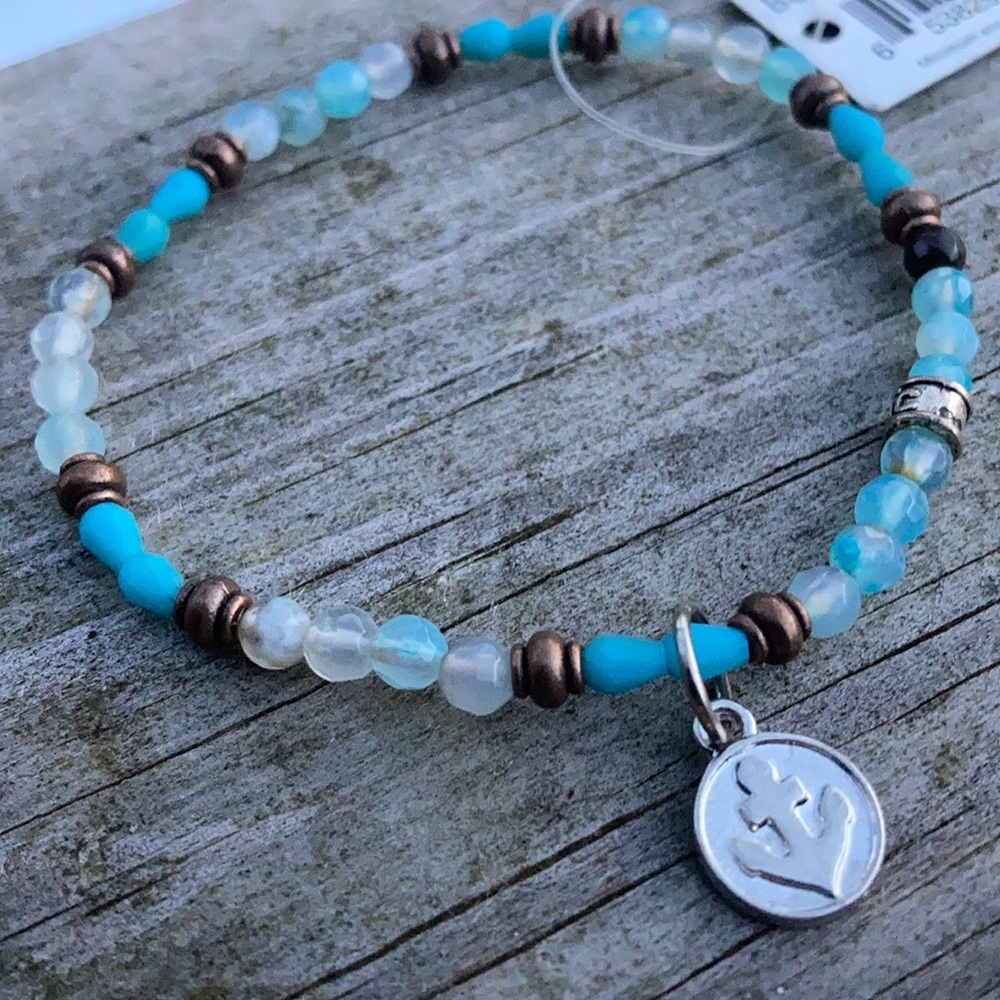 ⚜️Beaded Blue Anchor Charm Bracelet! NWT!